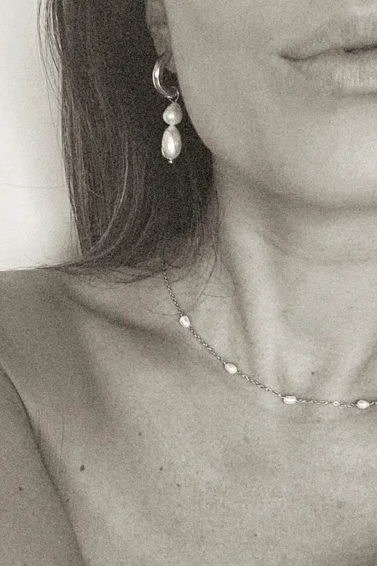 Pearl Drop Earring