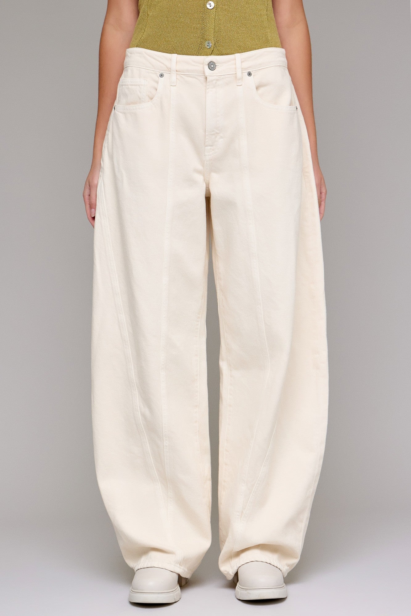 Sammie Barrel Jean