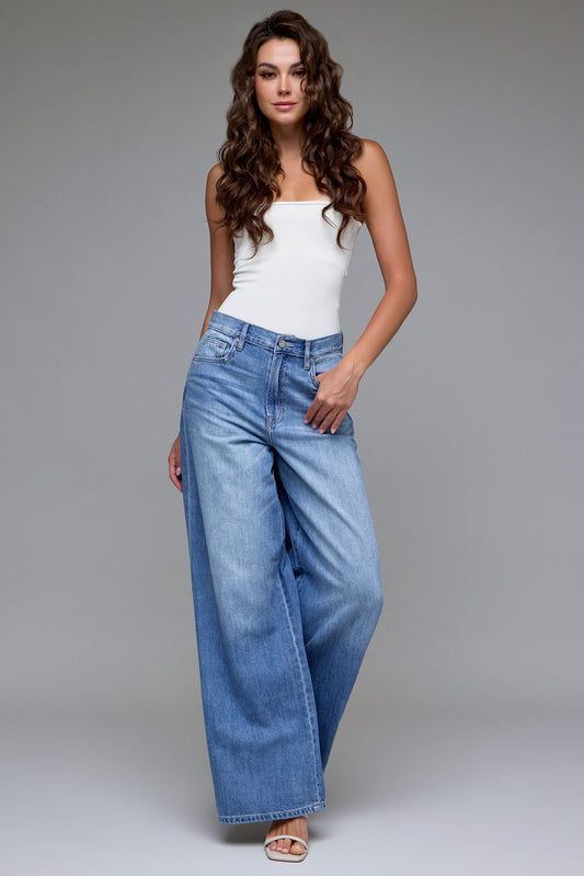 Nori Wide Leg Jean