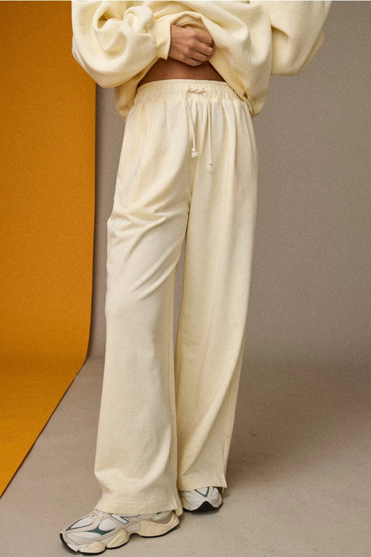 Core Wide Leg Sweatpant