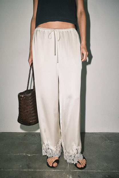Mireya Lace Pant