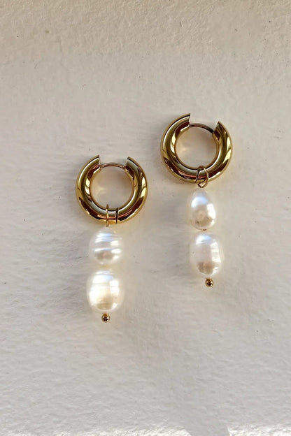 Pearl Drop Earring