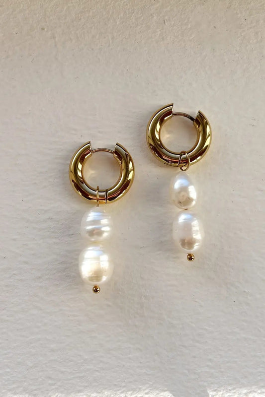 Pearl Drop Earring