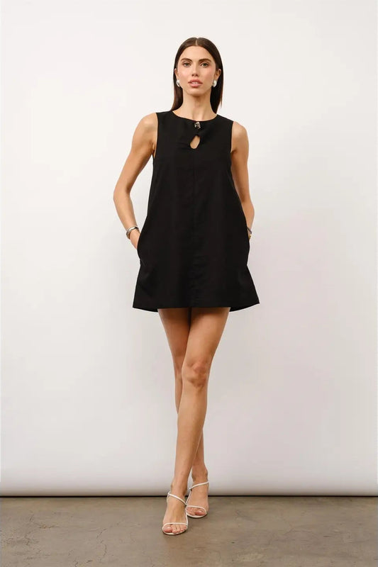 Ari Keyhole Dress