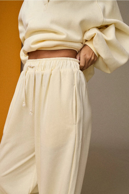 Core Wide Leg Sweatpant