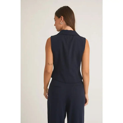 Mena Vest