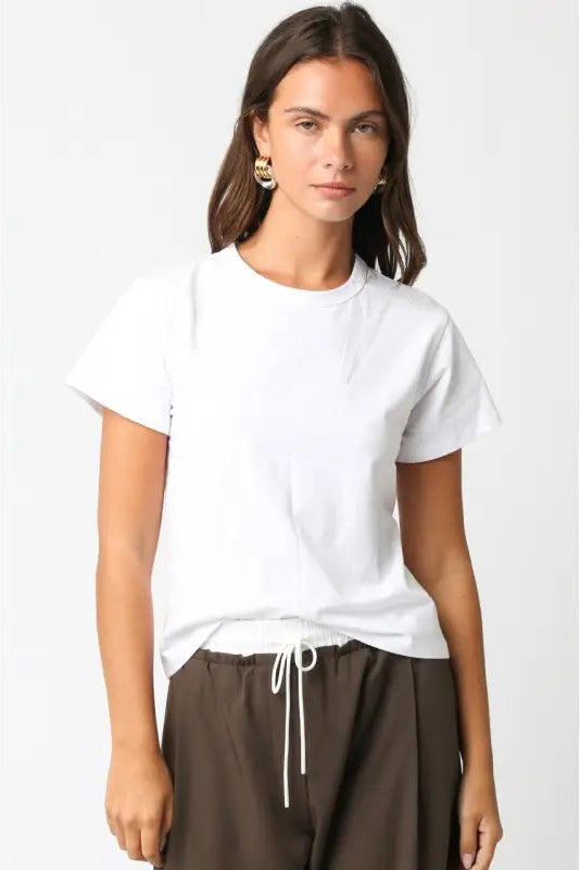 Ari Classic Tee