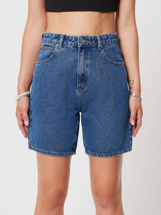 Abrand Carrie Short