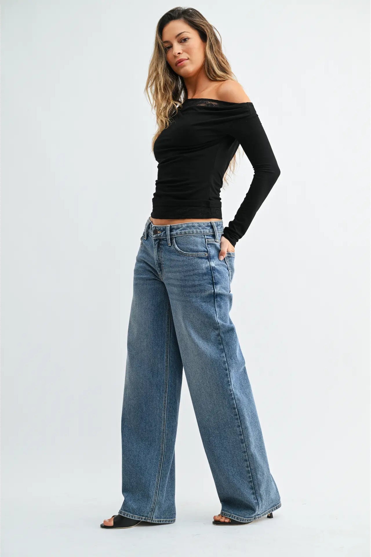Low & Wide Jean