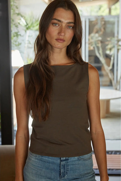 Essential Boat Neck Tank